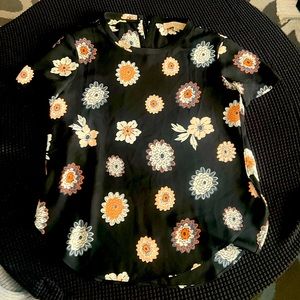 Women’s blouse